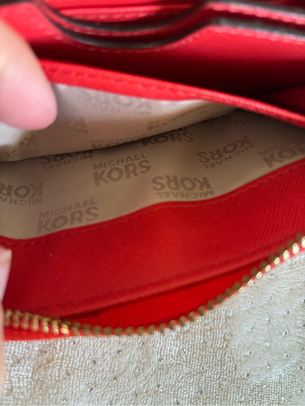 Michael Kors Red Pebbled Leather Wristlet with Gold Plaque - Picture 9 of 10